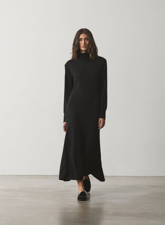 ABITO DOLCEVITA MERINO WOOL