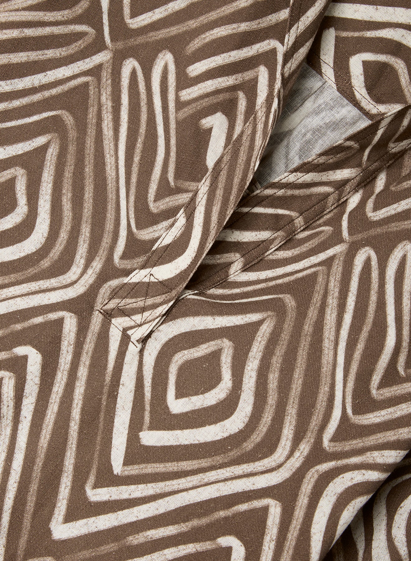 Caftano in lino e viscosa con stampa optical