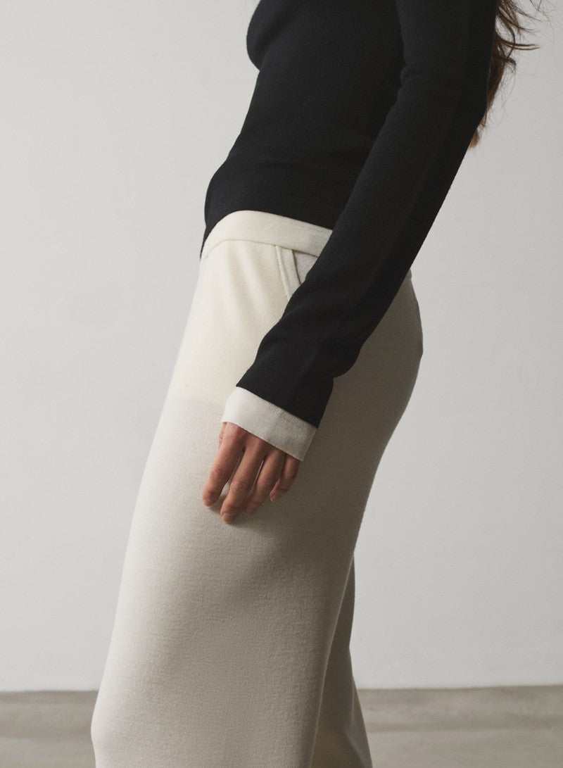 GIROCOLLO SUPERFINE MERINO WOOL