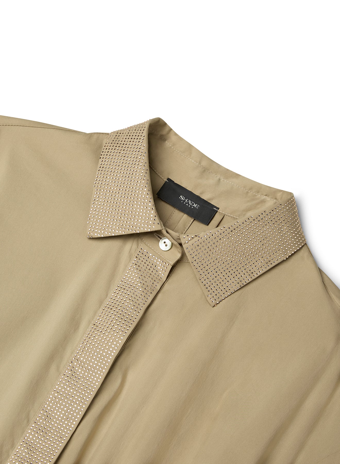 Abito lungo con collo e paramontura gioiello