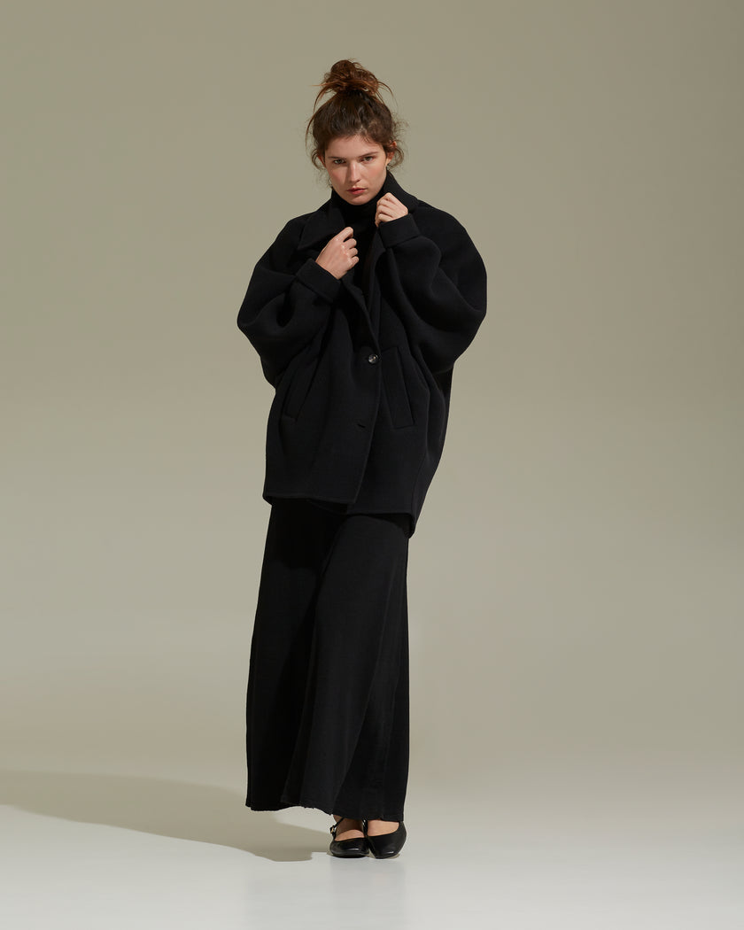 CAPPOTTO OVERSIZE IN LANA NERO - CUCITO A MANO