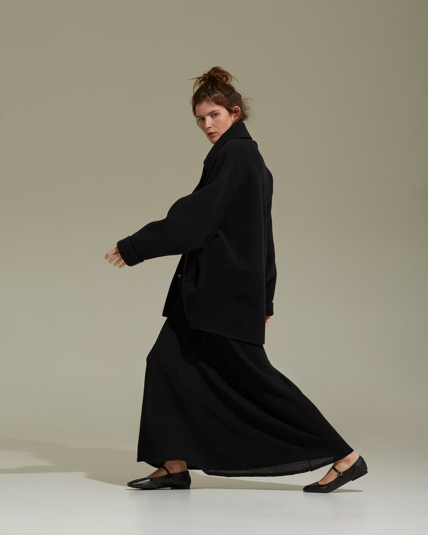 CAPPOTTO OVERSIZE IN LANA NERO - CUCITO A MANO
