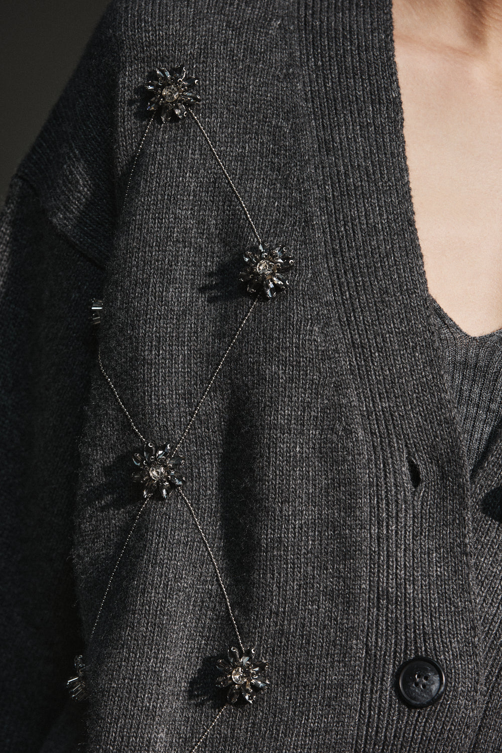 Cardigan con ricami gioiello