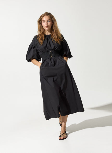 Abito midi con cintura elastica